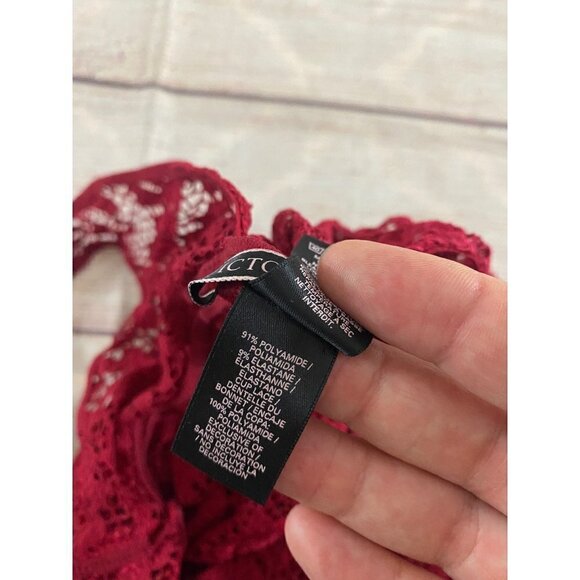 Victoria Secret Women's Red Sheer Lace Teddy - Medium - Picture 10 of 11